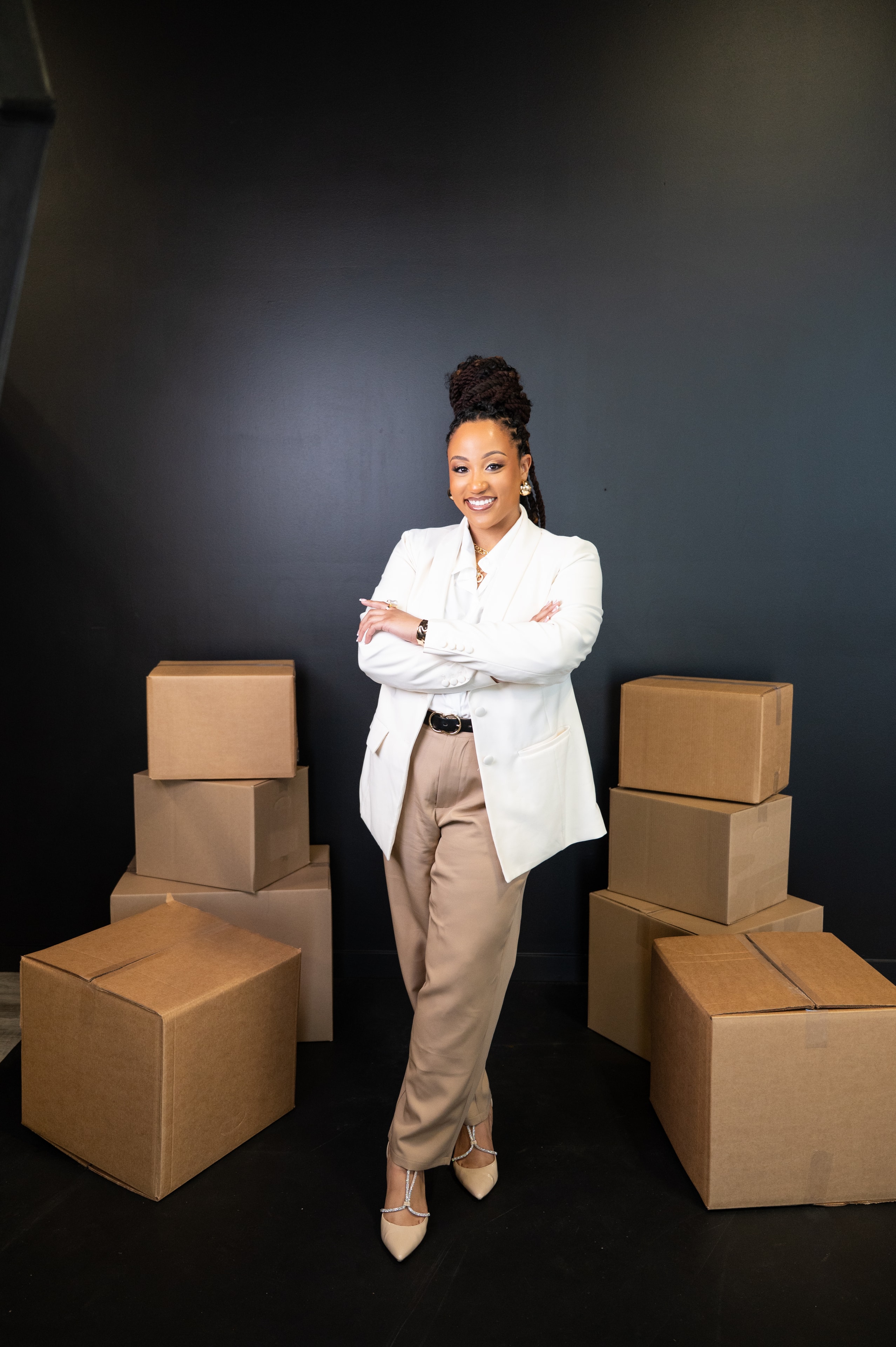 Ramona — mortgage advisor in white blazer